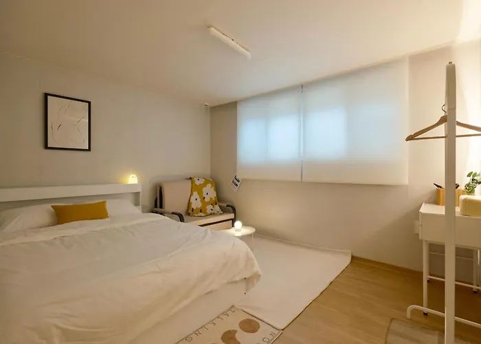 Annyeong Aparthotel 3*